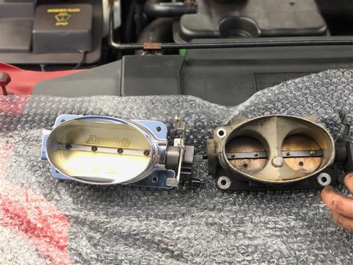 Accufab Mustang 75mm Throttle Body & Intake Plenum - Polished (96-04) GT