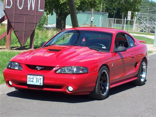 SVE Mustang FR500 Wheel - 17X10.5 - Black w/ Machined Lip (94-04)