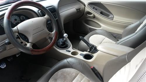 04 Mustang Interior