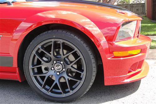 Mustang RTR Wheel 19X9.5 Charcoal (05-13) 198360001